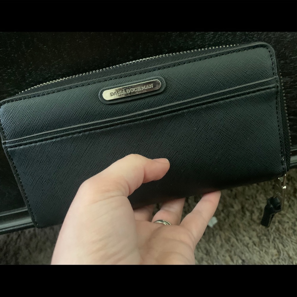Black wallet